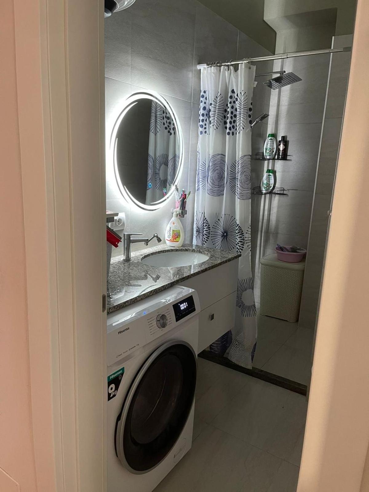 Garden Building Luxury Apartment 티라나 외부 사진