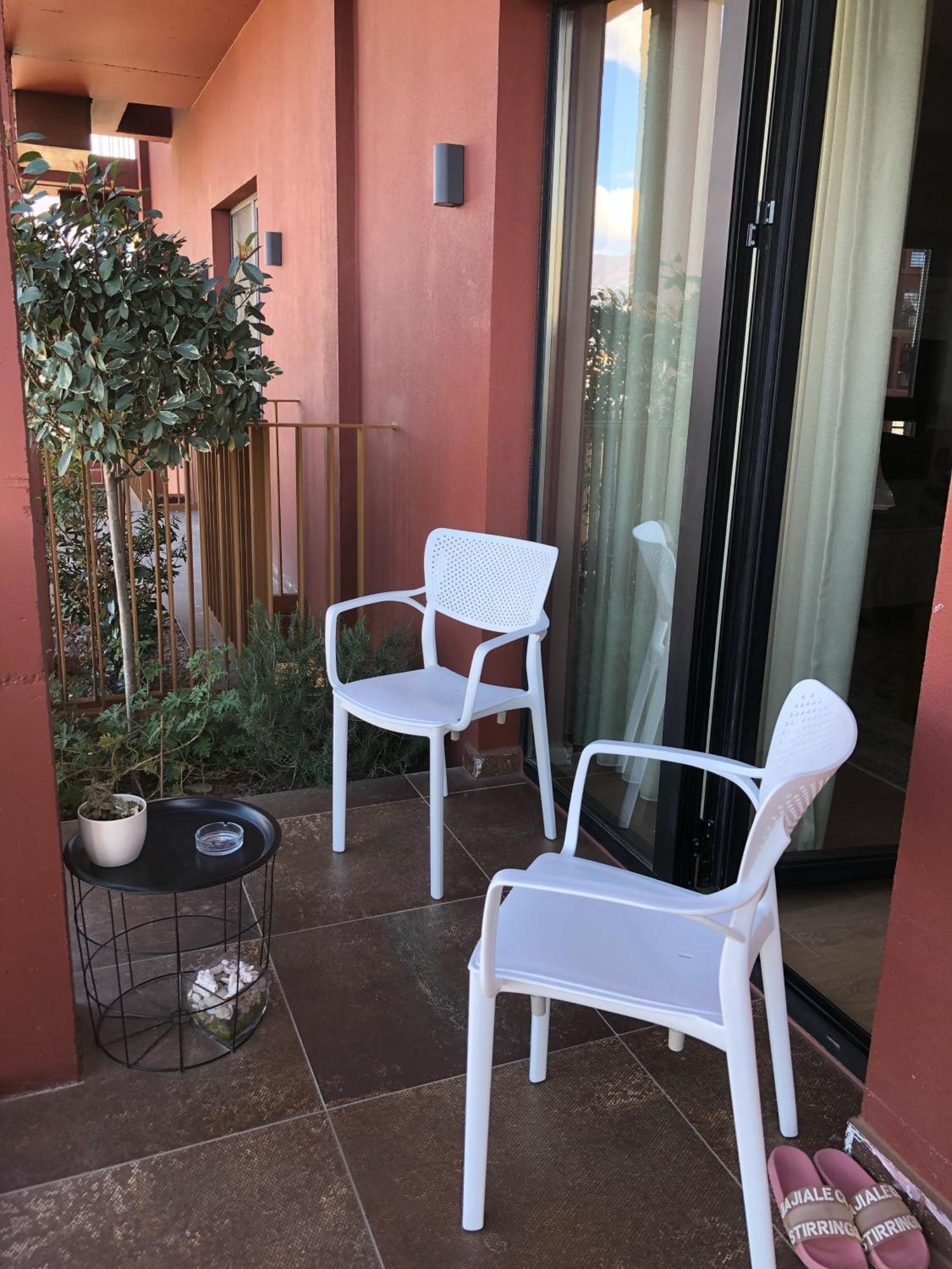 Garden Building Luxury Apartment 티라나 외부 사진